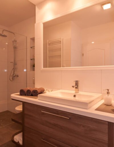 Studio B - Kupaonski namještaj 014