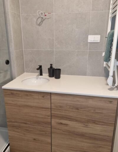 Studio B - Kupaonski namještaj 016