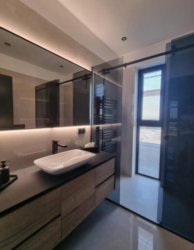 Studio B - Kupaonski namještaj 019