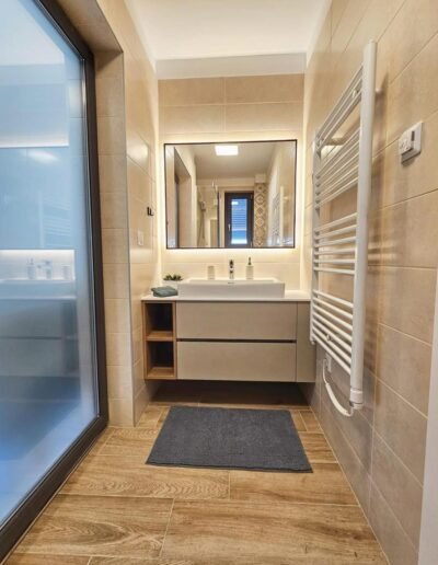 Studio B - Kupaonski namještaj 027