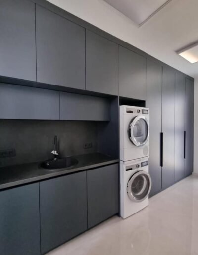 Studio B - Ugradbeni ormari 052